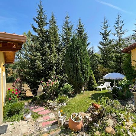 Hostel Arenos Velilla del Rio Carrion Екстериор снимка